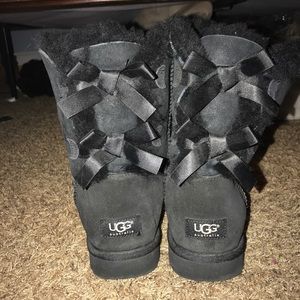 Black Bailey Bow Uggs Women Size 9 (Short)
